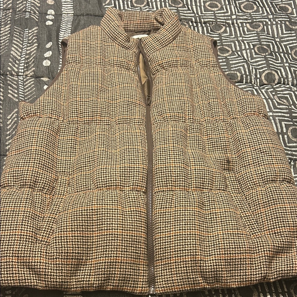 Maurices Brown Houndstooth Women's Vest